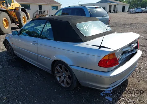 2001 BMW 325Ci from USA, damaged, VIN WBABS33471JY54074